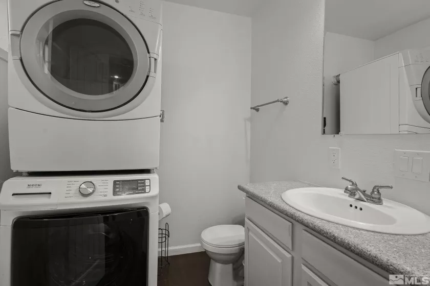 125 Caliente, Reno, Nevada 89509, ,Residential Income,Residential,Caliente,250001658