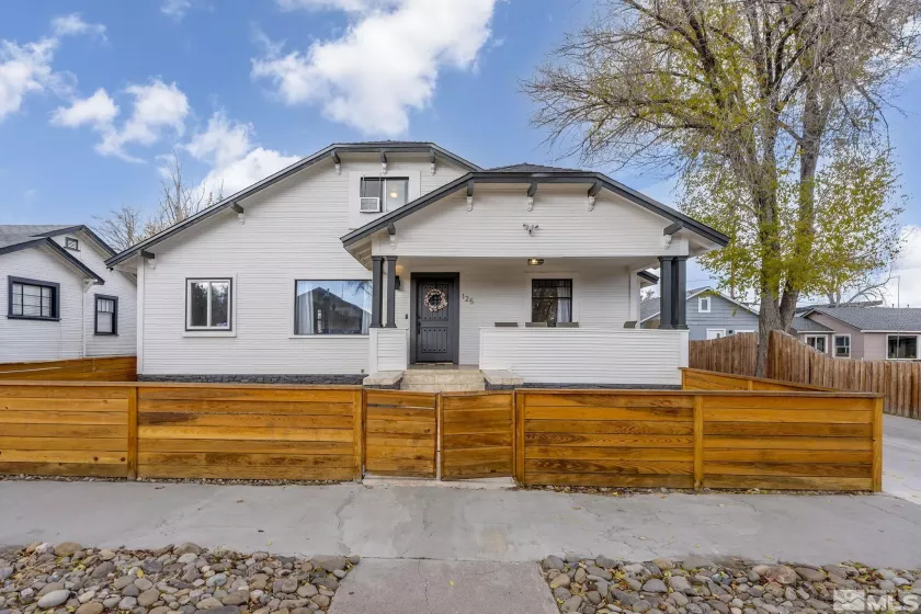125 Caliente, Reno, Nevada 89509, ,Residential Income,Residential,Caliente,250001658