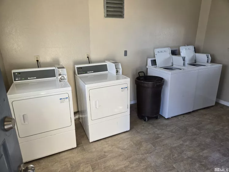 210 First, Fernley, Nevada 89408, ,Commercial Sale,Residential,First,250001651
