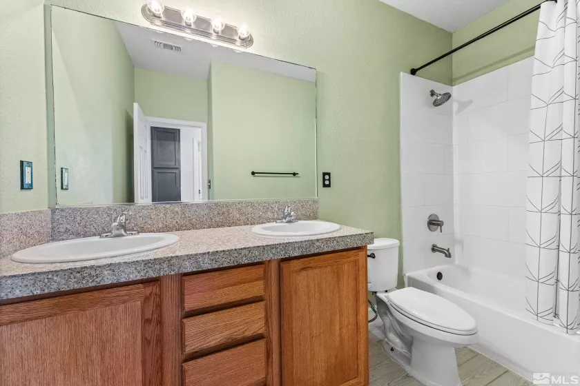 1606 Rainfall, Fernley, Nevada 89408, 3 Bedrooms Bedrooms, ,2 BathroomsBathrooms,Residential,Residential,Rainfall,250005026