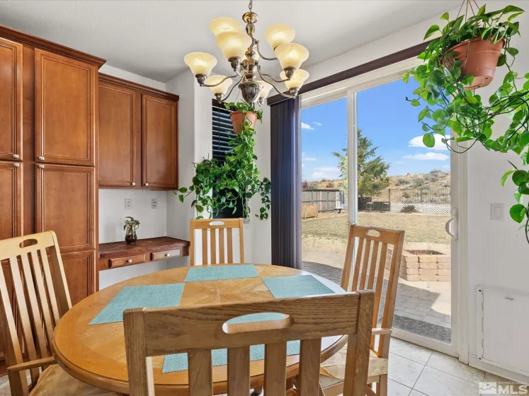 7730 Opal, Reno, Nevada 89506, 3 Bedrooms Bedrooms, ,2 BathroomsBathrooms,Residential,Residential,Opal,250005018