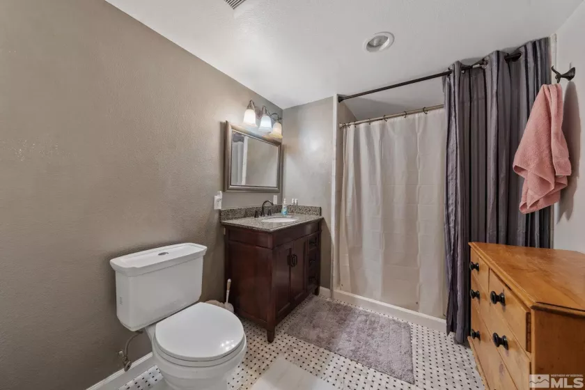 951 Riverview, Gardnerville, Nevada 89460, 5 Bedrooms Bedrooms, ,5 BathroomsBathrooms,Residential,Residential,Riverview,250004936