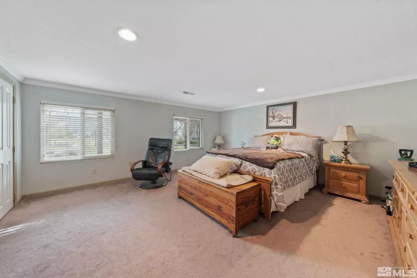 951 Riverview, Gardnerville, Nevada 89460, 5 Bedrooms Bedrooms, ,5 BathroomsBathrooms,Residential,Residential,Riverview,250004936