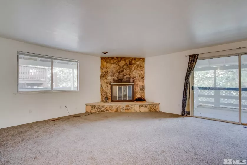 740 B Tina, Stateline, Nevada 89449, ,Residential Income,Residential,Tina,240011950