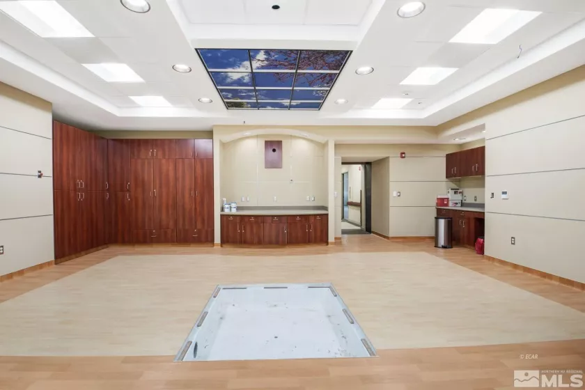2003 Errecart, Elko, Nevada 89801, ,Commercial Sale,Residential,Errecart,240004088