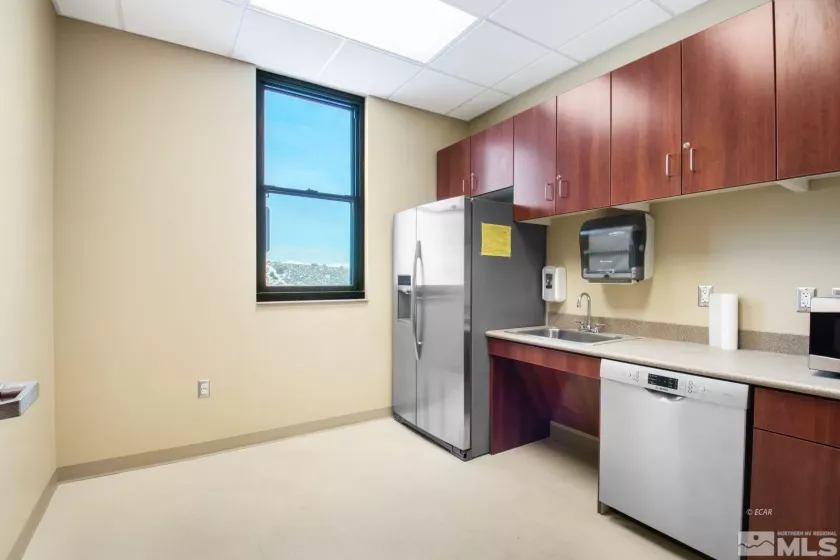 2003 Errecart, Elko, Nevada 89801, ,Commercial Sale,Residential,Errecart,240004088