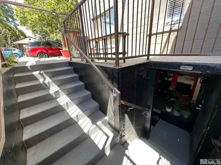 120 Thoma, Reno, Nevada 89501, ,Commercial Sale,Residential,Thoma,240002529