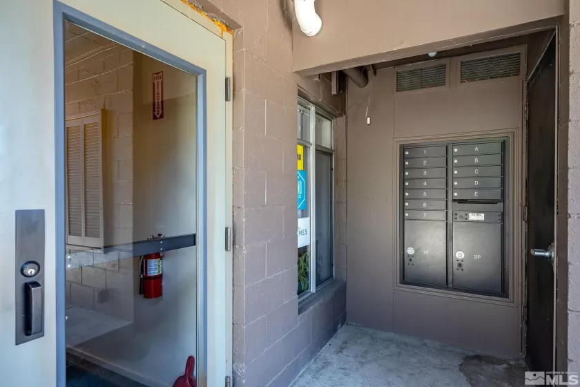 120 Thoma, Reno, Nevada 89501, ,Commercial Sale,Residential,Thoma,240002529