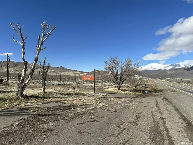 5975 US Highway 95, Winnemucca, Nevada 89445, ,Commercial Sale,Residential,US Highway 95,240002476