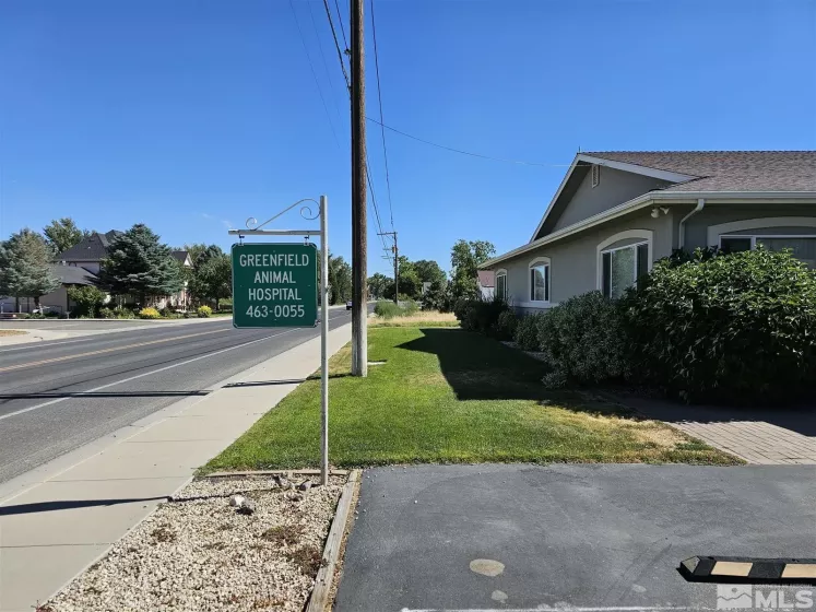 405 Main, Yerington, Nevada 89447, ,Commercial Sale,Residential,Main,230008494