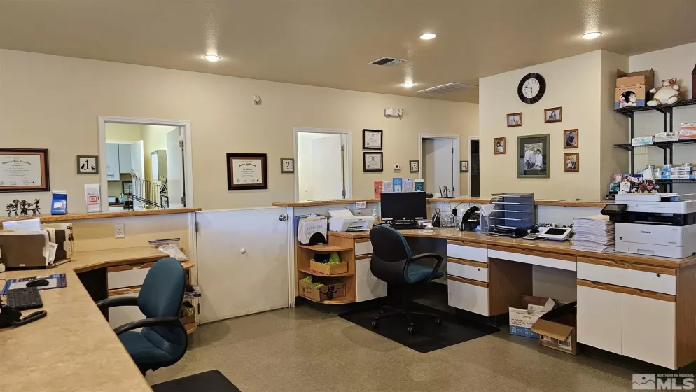 405 Main, Yerington, Nevada 89447, ,Commercial Sale,Residential,Main,230008494