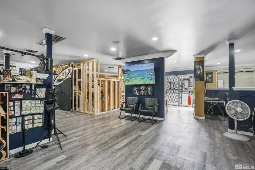 1110 Well, Reno, Nevada 89502, ,Commercial Sale,Residential,Well,230003564