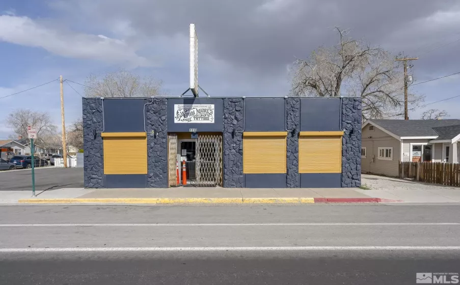 1110 Well, Reno, Nevada 89502, ,Commercial Sale,Residential,Well,230003564