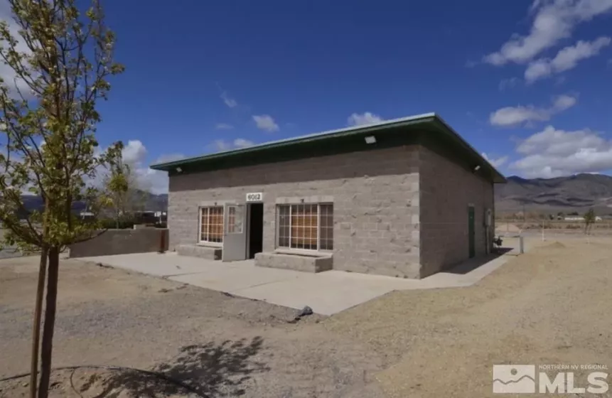 6012 Hwy 50, Dayton, Nevada 89403, ,Commercial Sale,Residential,Hwy 50,230005319