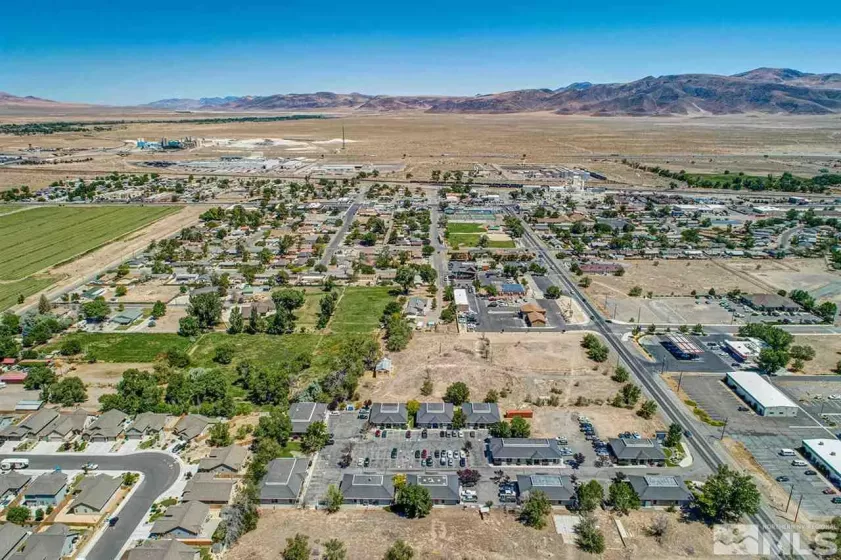 415 Highway 95A, Fernley, Nevada 89408, ,Commercial Sale,Residential,Highway 95A,200006600