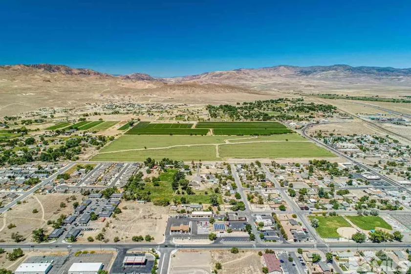 415 Highway 95A, Fernley, Nevada 89408, ,Commercial Sale,Residential,Highway 95A,200006600