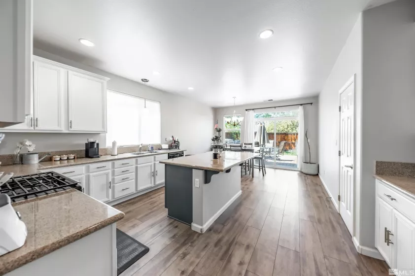 5441 Siltstone, Sparks, Nevada 89436, 3 Bedrooms Bedrooms, ,2 BathroomsBathrooms,Residential,Residential,Siltstone,250006216