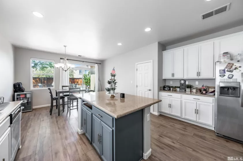5441 Siltstone, Sparks, Nevada 89436, 3 Bedrooms Bedrooms, ,2 BathroomsBathrooms,Residential,Residential,Siltstone,250006216