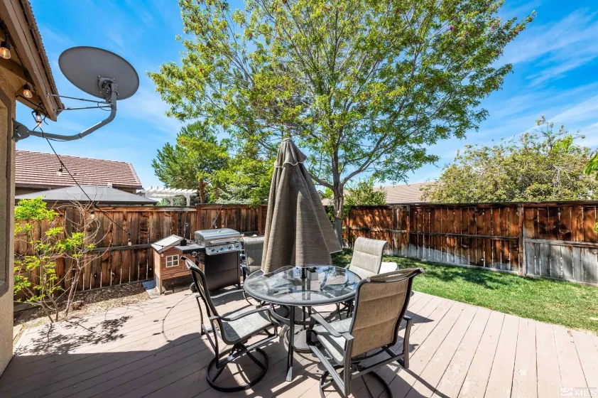 5441 Siltstone, Sparks, Nevada 89436, 3 Bedrooms Bedrooms, ,2 BathroomsBathrooms,Residential,Residential,Siltstone,250006216