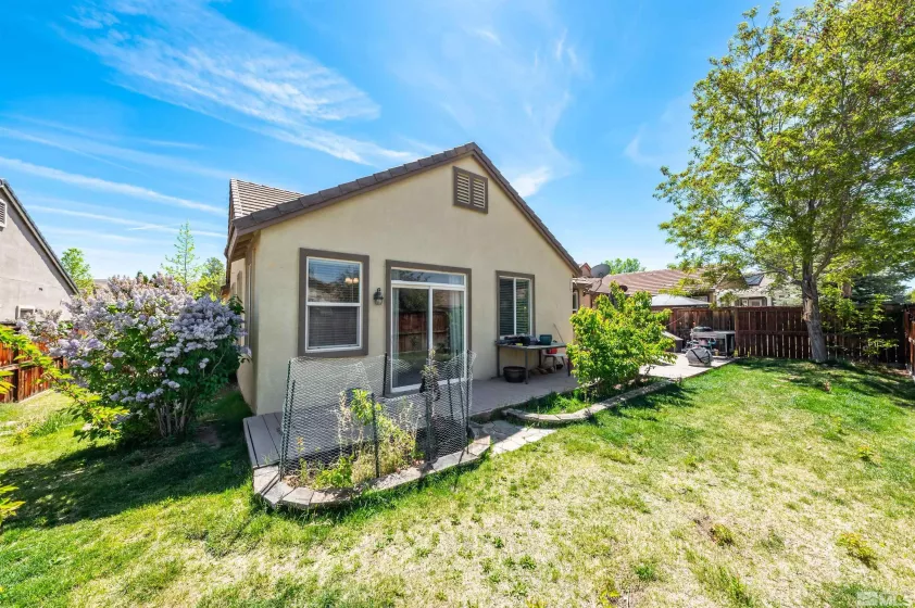 5441 Siltstone, Sparks, Nevada 89436, 3 Bedrooms Bedrooms, ,2 BathroomsBathrooms,Residential,Residential,Siltstone,250006216