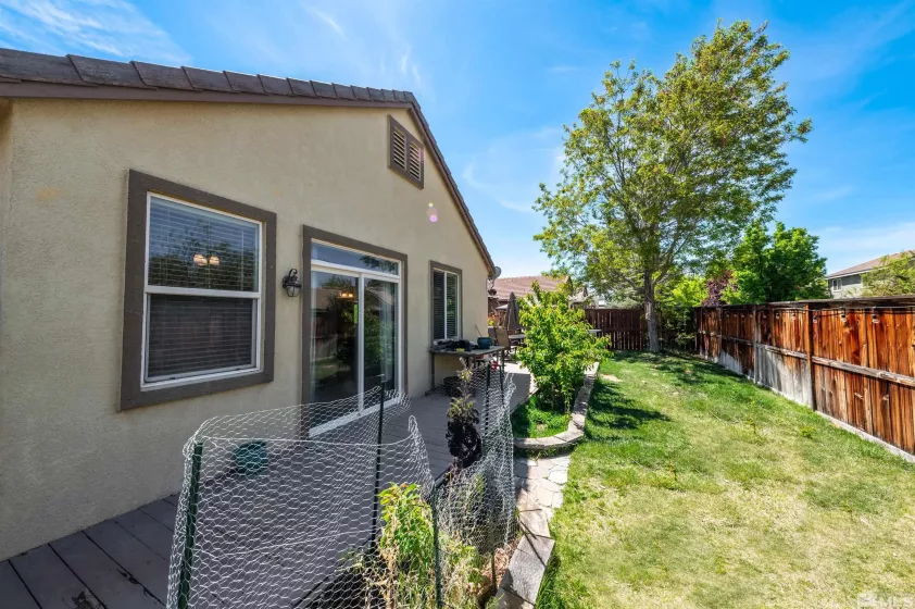 5441 Siltstone, Sparks, Nevada 89436, 3 Bedrooms Bedrooms, ,2 BathroomsBathrooms,Residential,Residential,Siltstone,250006216