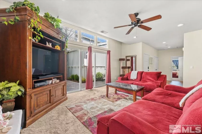 1323 Par Three, Sparks, Nevada 89436, 2 Bedrooms Bedrooms, ,2 BathroomsBathrooms,Residential,Residential,Par Three,250005041