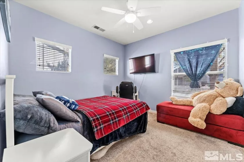 1323 Par Three, Sparks, Nevada 89436, 2 Bedrooms Bedrooms, ,2 BathroomsBathrooms,Residential,Residential,Par Three,250005041