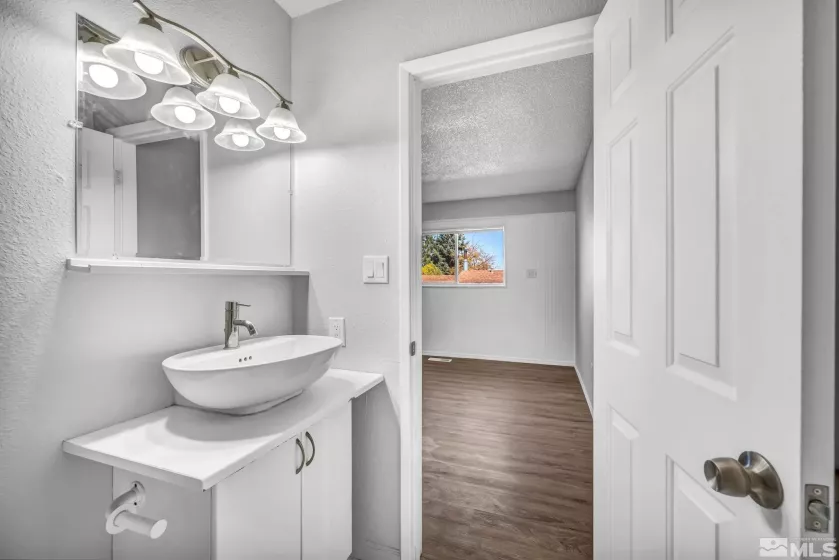 6735 Peppermint, Reno, Nevada 89506, 3 Bedrooms Bedrooms, ,2 BathroomsBathrooms,Residential,Residential,Peppermint,250005038