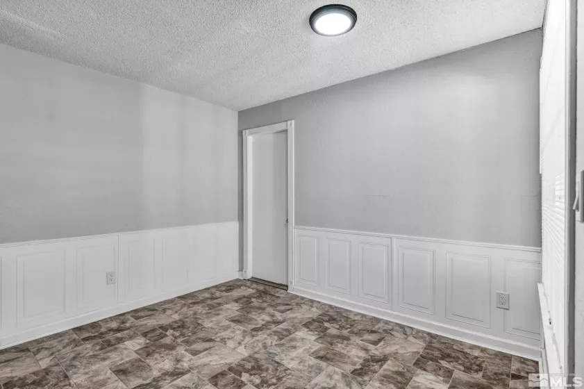 6735 Peppermint, Reno, Nevada 89506, 3 Bedrooms Bedrooms, ,2 BathroomsBathrooms,Residential,Residential,Peppermint,250005038