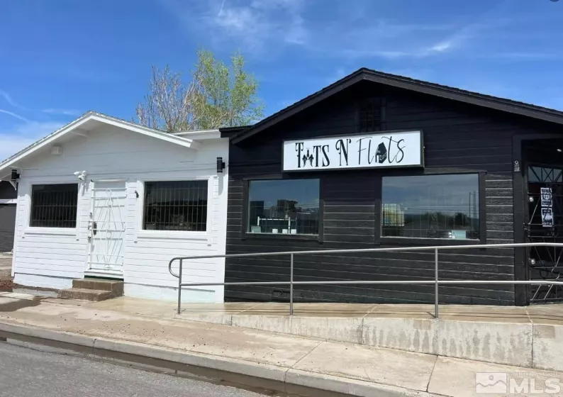 80 Main, Fernley, Nevada 89408, ,Commercial Sale,Residential,Main,250003664