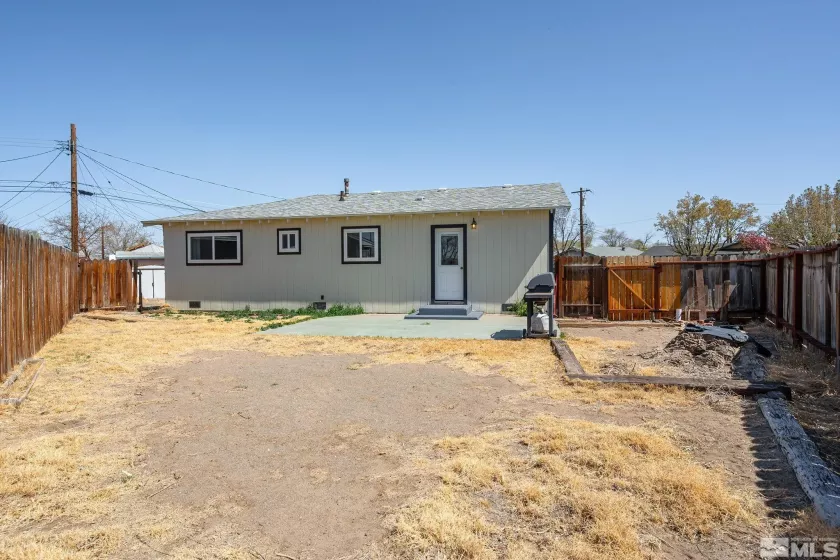 690 Russell, Fallon, Nevada 89406, 3 Bedrooms Bedrooms, ,2 BathroomsBathrooms,Residential,Residential,Russell,250004587