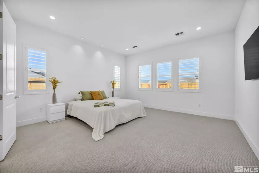 2277 White Clay, Reno, Nevada 89521, 2 Bedrooms Bedrooms, ,3 BathroomsBathrooms,Residential,Residential,White Clay,250004444