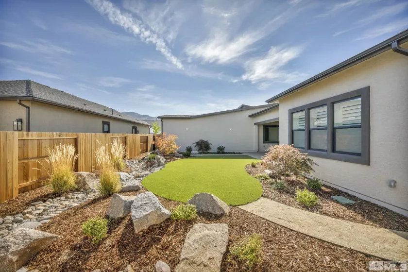 2277 White Clay, Reno, Nevada 89521, 2 Bedrooms Bedrooms, ,3 BathroomsBathrooms,Residential,Residential,White Clay,250004444