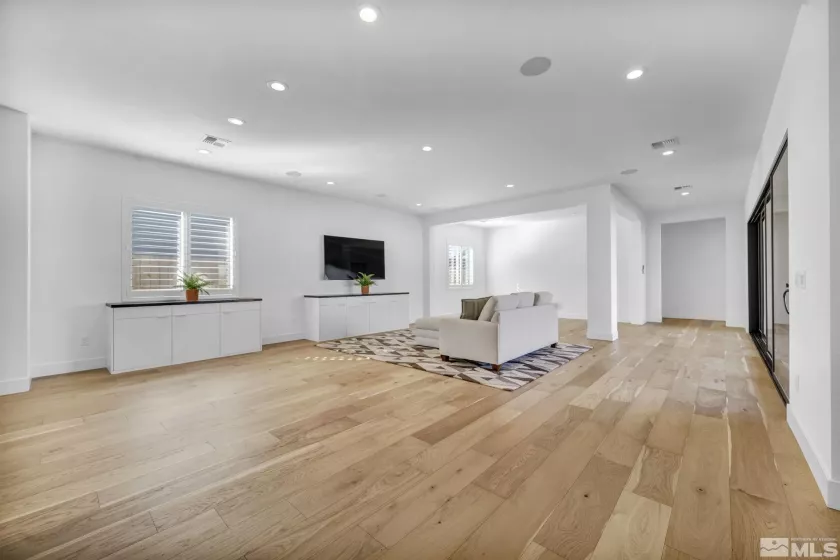 2277 White Clay, Reno, Nevada 89521, 2 Bedrooms Bedrooms, ,3 BathroomsBathrooms,Residential,Residential,White Clay,250004444