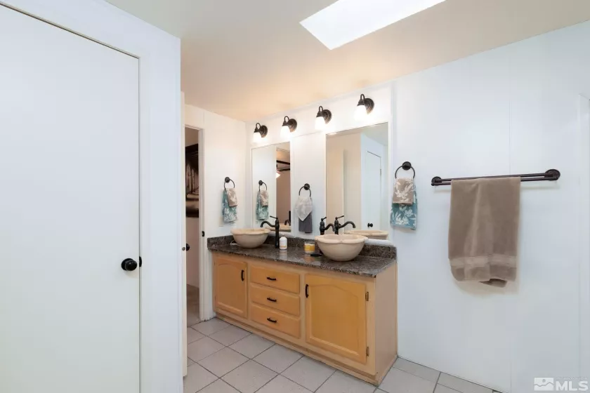118 Walker, Gardnerville, Nevada 89410, 3 Bedrooms Bedrooms, ,2 BathroomsBathrooms,Residential,Residential,Walker,250004745