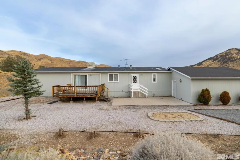 118 Walker, Gardnerville, Nevada 89410, 3 Bedrooms Bedrooms, ,2 BathroomsBathrooms,Residential,Residential,Walker,250004745