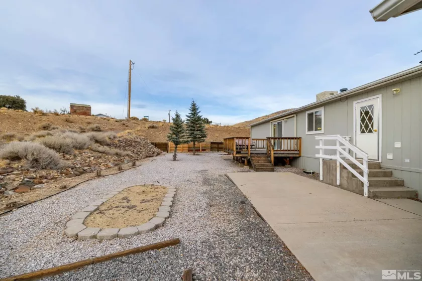 118 Walker, Gardnerville, Nevada 89410, 3 Bedrooms Bedrooms, ,2 BathroomsBathrooms,Residential,Residential,Walker,250004745