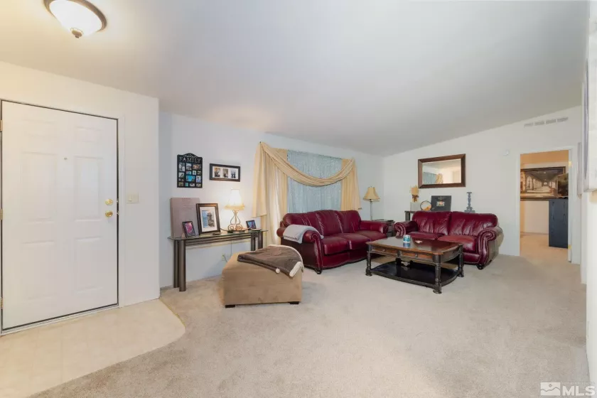 118 Walker, Gardnerville, Nevada 89410, 3 Bedrooms Bedrooms, ,2 BathroomsBathrooms,Residential,Residential,Walker,250004745