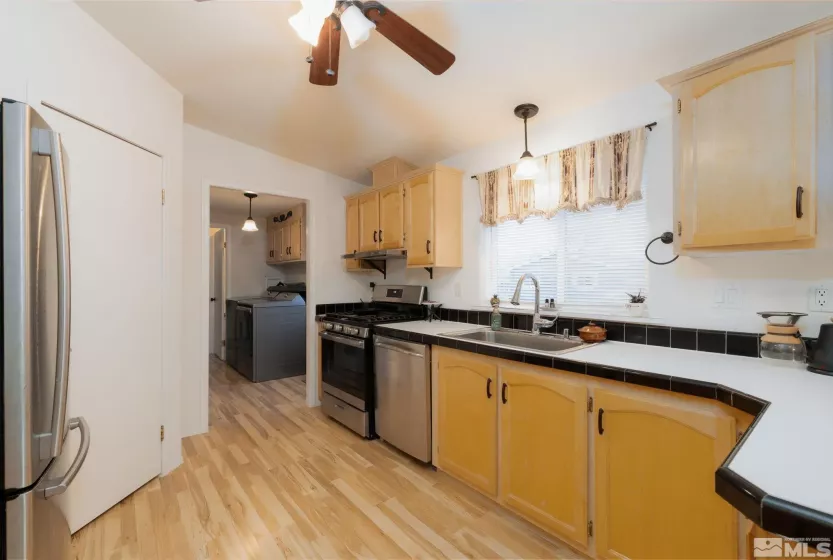 118 Walker, Gardnerville, Nevada 89410, 3 Bedrooms Bedrooms, ,2 BathroomsBathrooms,Residential,Residential,Walker,250004745