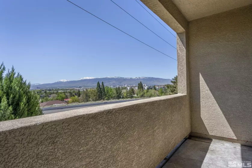 3177 Sterling, Sparks, Nevada 89431, 2 Bedrooms Bedrooms, ,3 BathroomsBathrooms,Residential,Residential,Sterling,250006191