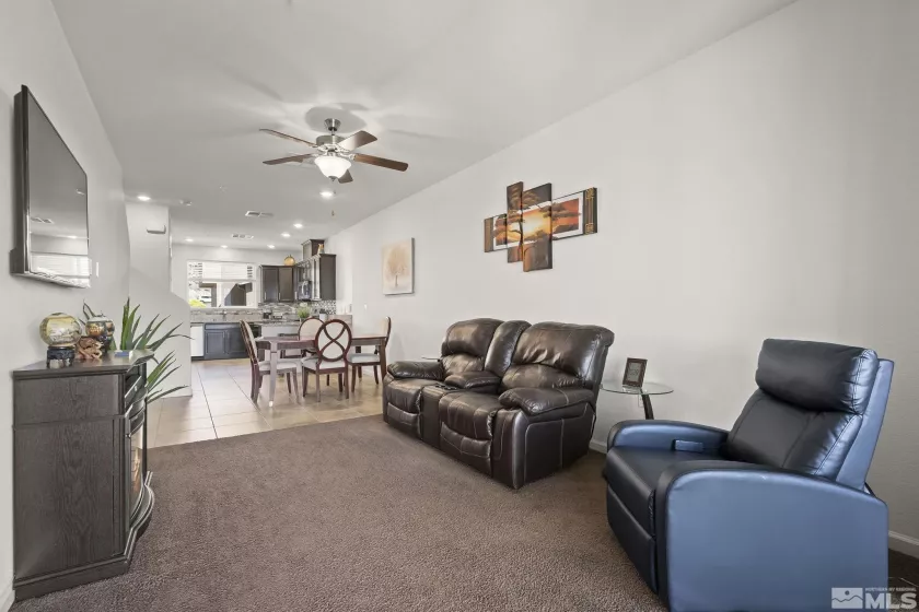 3177 Sterling, Sparks, Nevada 89431, 2 Bedrooms Bedrooms, ,3 BathroomsBathrooms,Residential,Residential,Sterling,250006191