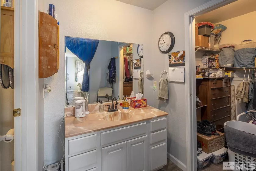 3600 Sun Cloud, Reno, Nevada 89506, 4 Bedrooms Bedrooms, ,3 BathroomsBathrooms,Residential,Residential,Sun Cloud,240012218