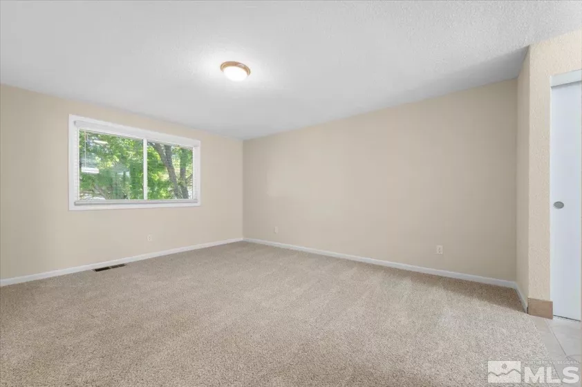 4550 Noche, Reno, Nevada 89502, 4 Bedrooms Bedrooms, ,3 BathroomsBathrooms,Residential,Residential,Noche,240012456