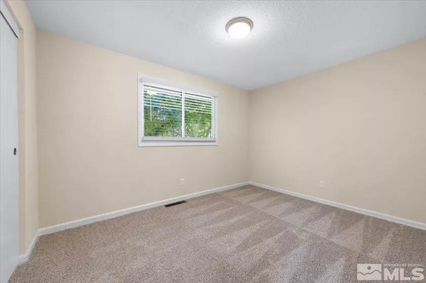 4550 Noche, Reno, Nevada 89502, 4 Bedrooms Bedrooms, ,3 BathroomsBathrooms,Residential,Residential,Noche,240012456