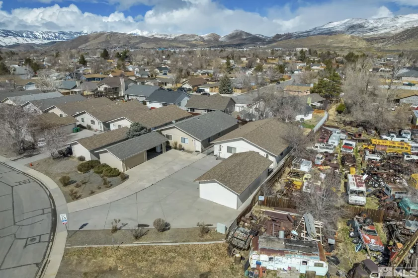 4240 Sherman, Carson City, Nevada 89706, ,Residential Income,Residential,Sherman,250004033