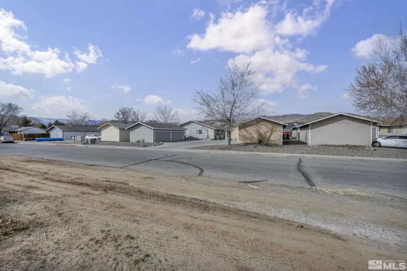 4240 Sherman, Carson City, Nevada 89706, ,Residential Income,Residential,Sherman,250004033