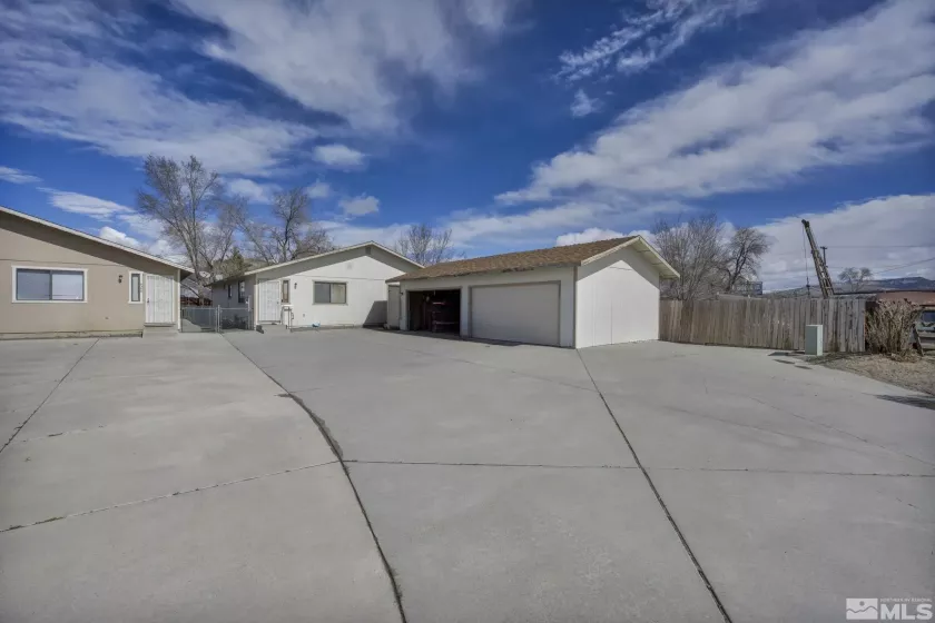 4240 Sherman, Carson City, Nevada 89706, ,Residential Income,Residential,Sherman,250004033