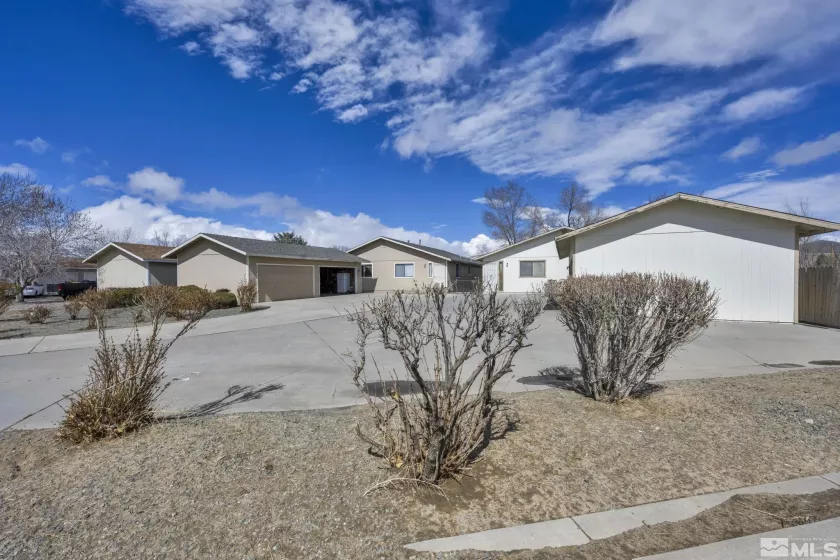 4240 Sherman, Carson City, Nevada 89706, ,Residential Income,Residential,Sherman,250004033