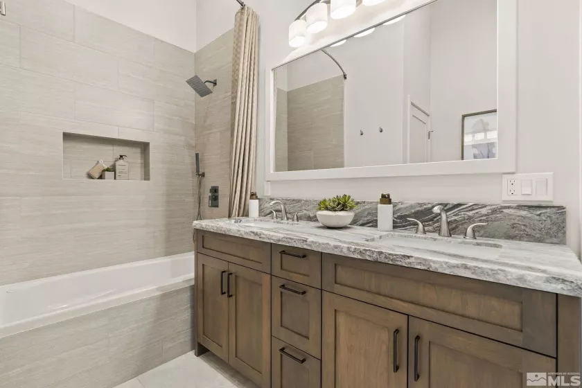 2255 Warrior, Reno, Nevada 89523, 5 Bedrooms Bedrooms, ,6 BathroomsBathrooms,Residential,Residential,Warrior,240011382