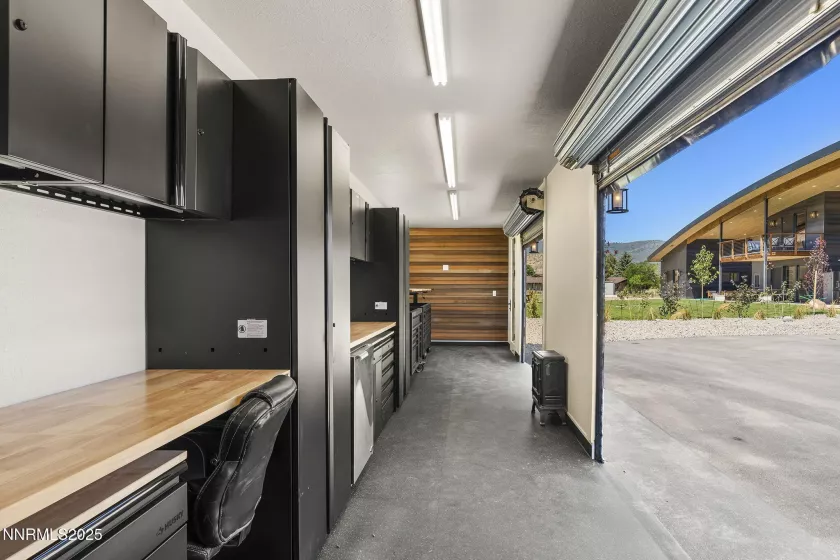 2255 Warrior, Reno, Nevada 89523, 5 Bedrooms Bedrooms, ,6 BathroomsBathrooms,Residential,Residential,Warrior,240011382